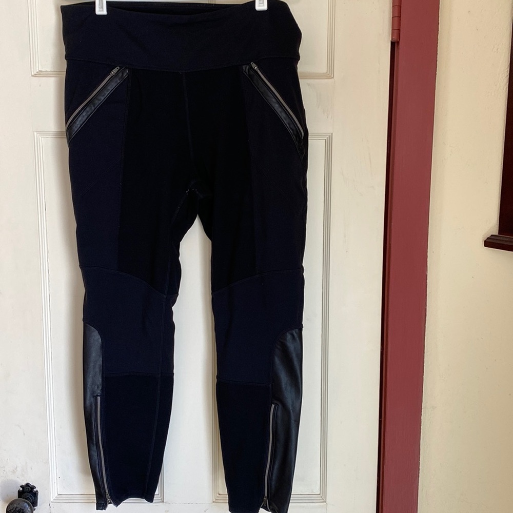 Athleta back pants size XL